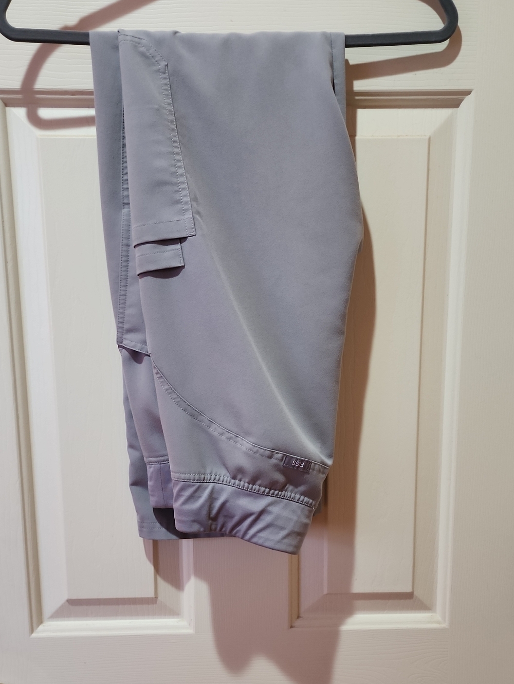 EUC FIGS Straight-Leg Scrub Pants In Hard to Find Hydrogreen — XS